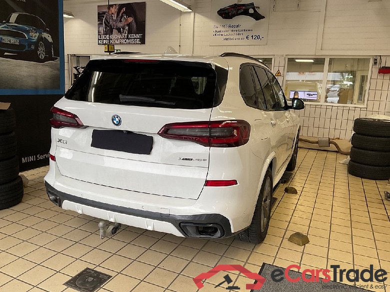 Baureihe X5 xDrive 45 e M Sport 3.0 290KW AT8 E6d #2