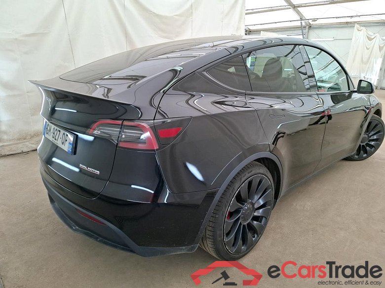 TESLA Model Y / 2020 / 5P / SUV Performance Dual Motor AWD #4