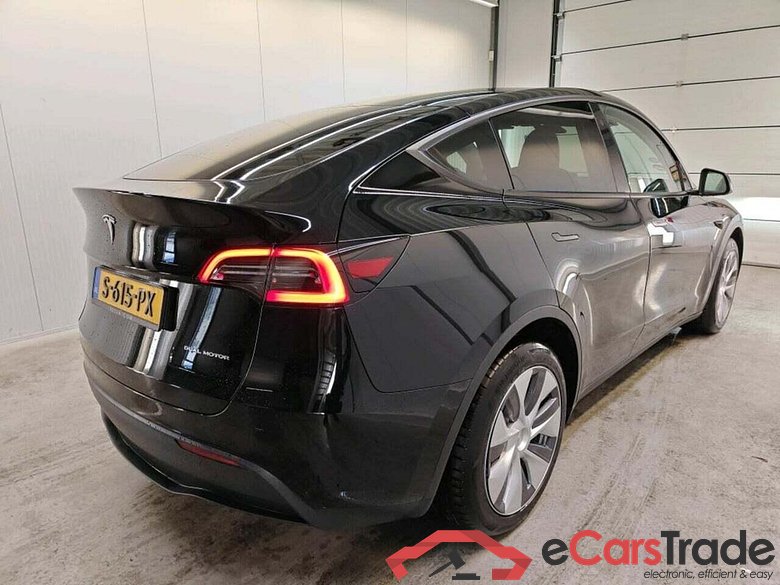 Tesla Model Y Long Range AWD 75kWh #2