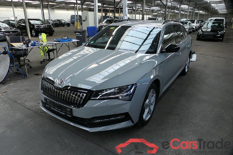 Superb Combi Sportline iV 1.4 TSI Hybrid 160KW AT6 E6d #1