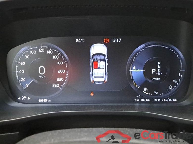 VOLVO XC40 / 2017 / 5P / SUV T5 PLUG-IN HYBRID AUTO RECH INSCRIP EXPR #4