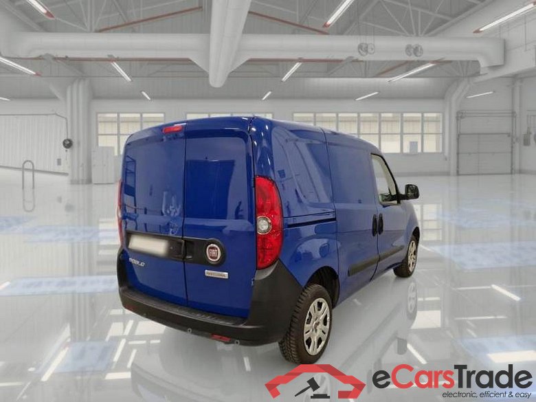 FIAT DOBLÒ CARGO / 2014 / 4P / VETT. FURGONATA CH1 LOUNGE 1.6 MJET 105CV E6D-F SeS #2
