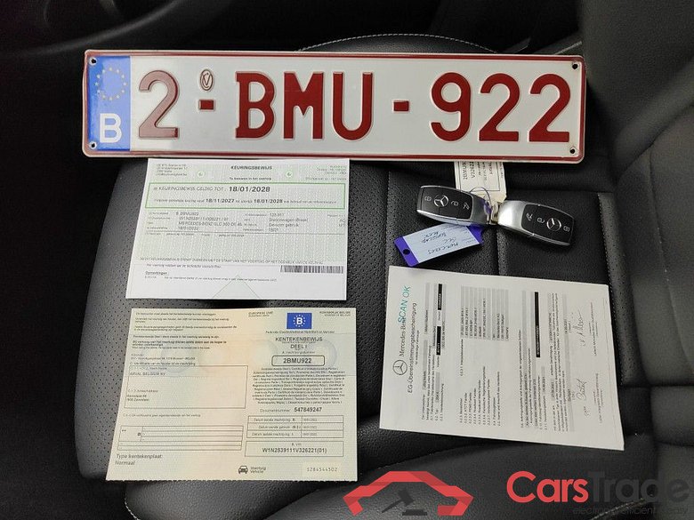 Mercedes-Benz GLC GLC 300 de Business Solution 4MATIC 5d #4