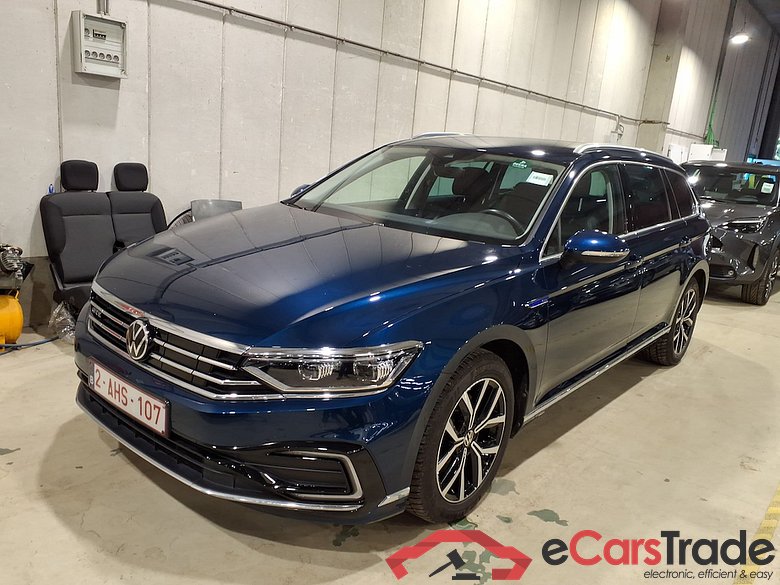 VOLKSWAGEN PASSAT VARIANT 1.4 TSI MSQ VARIANT GTE BUSINESS