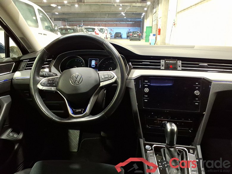 VOLKSWAGEN PASSAT VARIANT 1.4 TSI MSQ VARIANT GTE BUSINESS #6