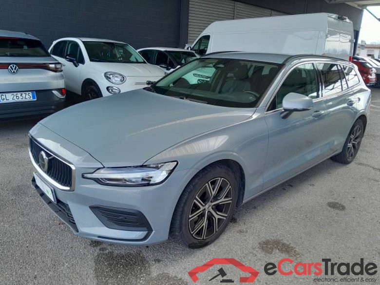 VOLVO V60 / 2019 / 5P / STATION WAGON B4 D AUTOM.CORE #1