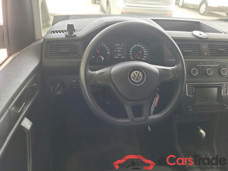 VOLKSWAGEN Caddy / 2015 / 4P / furgón derivado de turismo ABT e-Caddy Maxi Furgón #3