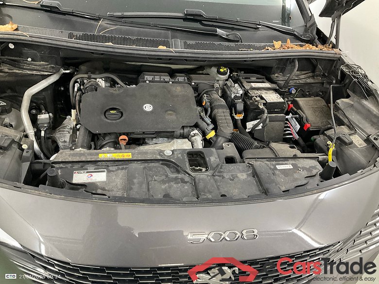 PEUGEOT 5008 1.5 BLUEHDI 130 AUTO ALLURE PACK #6