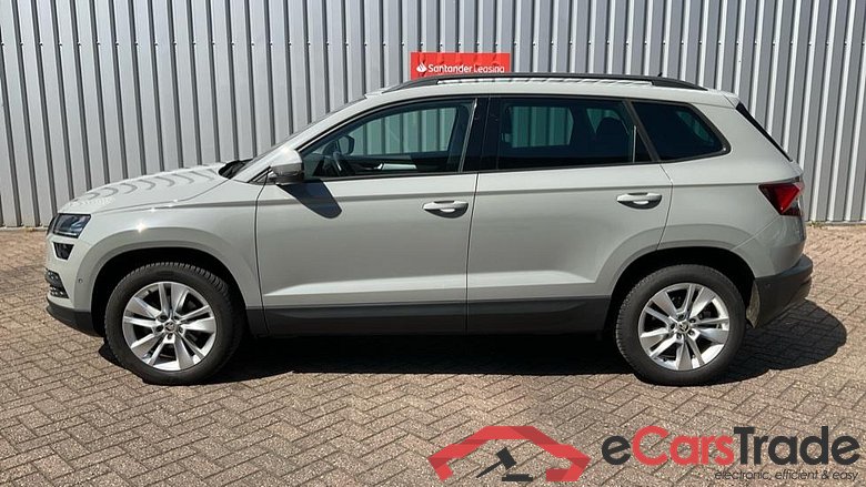 SKODA Karoq 1.0tsi greentech business edition 81kW  #2