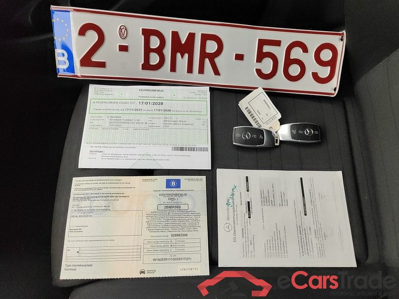 Mercedes-Benz GLC GLC 300 de 4MATIC 5d #4