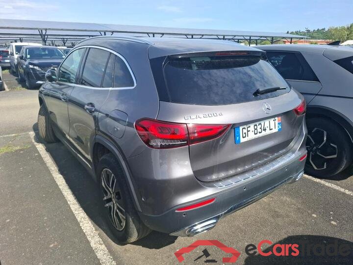 Mercedes GLA 200d Aut. LED-Xenon Widescreen Navi 1/2 Sport-Leather KeylessGo Camera Klima PDC ... #4