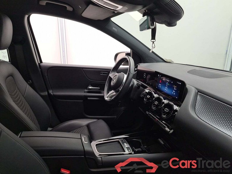 MERCEDES-BENZ B-KLASSE 2.0 180 D 8G-DCT BUSINESS LINE #3