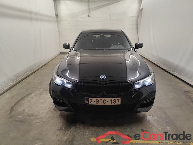 BMW 3 Reeks Berline 330e (215 kW) 4d #5