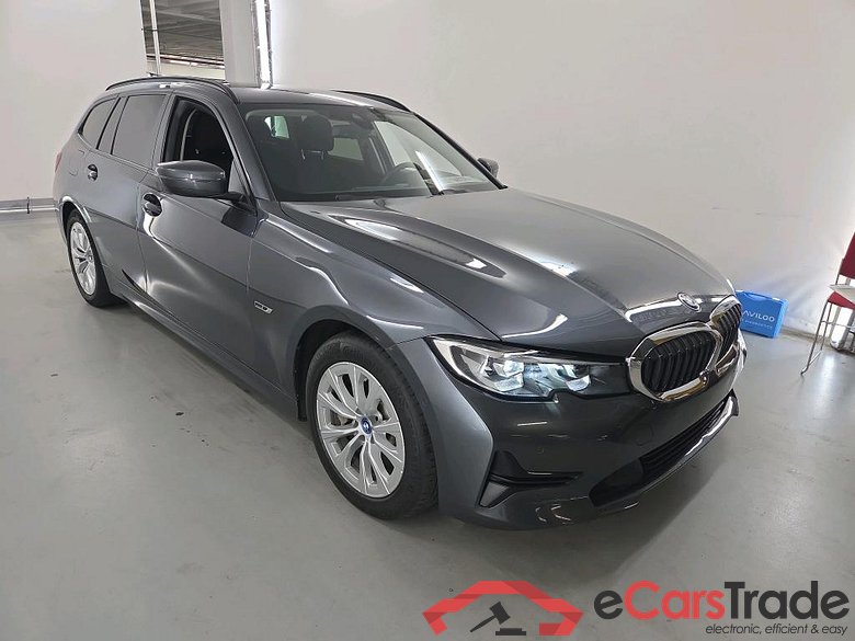 BMW 3 TOURING - 2019 330eA PHEV #2