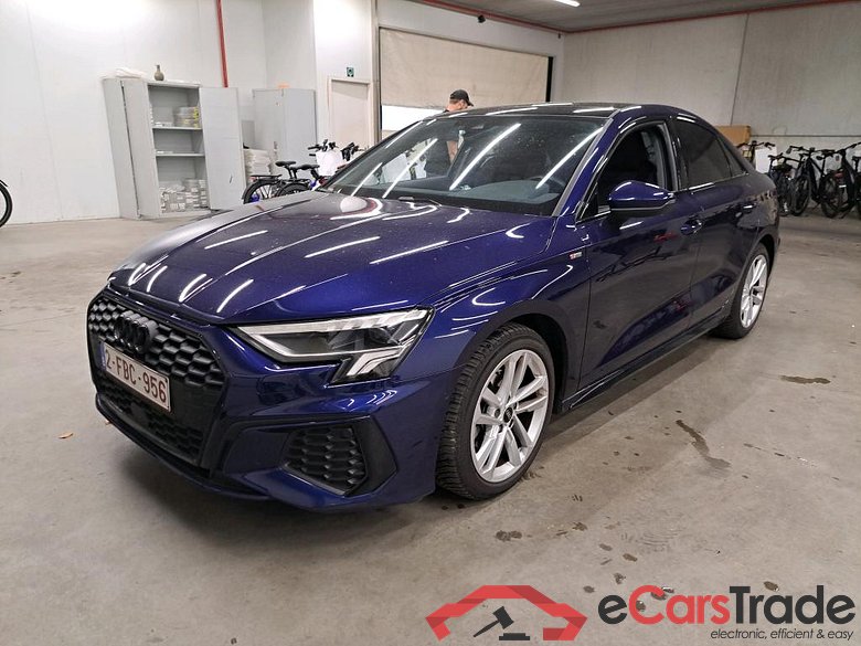 AUDI - AUD A3 BERLINE 30 TFSi 110PK S-Tronic S Line Business Edition & Pack Platinum & Assistance & Shadow Plus & Rear Camera & Removable Towing Hook * PETROL * #1
