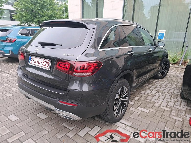 MERCEDES - MER GLC 300 de 4MATIC 306PK DCT Business Solution & Driver Assistance Plus & Pano Roof    * HYBRID * #2