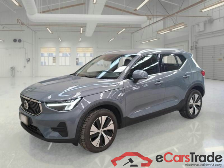 VOLVO XC40 / 2021 / 5P / SUV T5 RECHARGE PLUG-IN AUTO PLUS BRIGHT #1