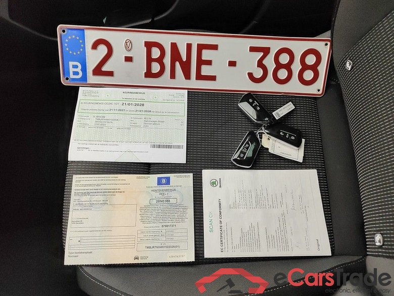 Skoda Octavia Combi 1.5 TSI eTec 110kW DSG7 Clever 5d #4