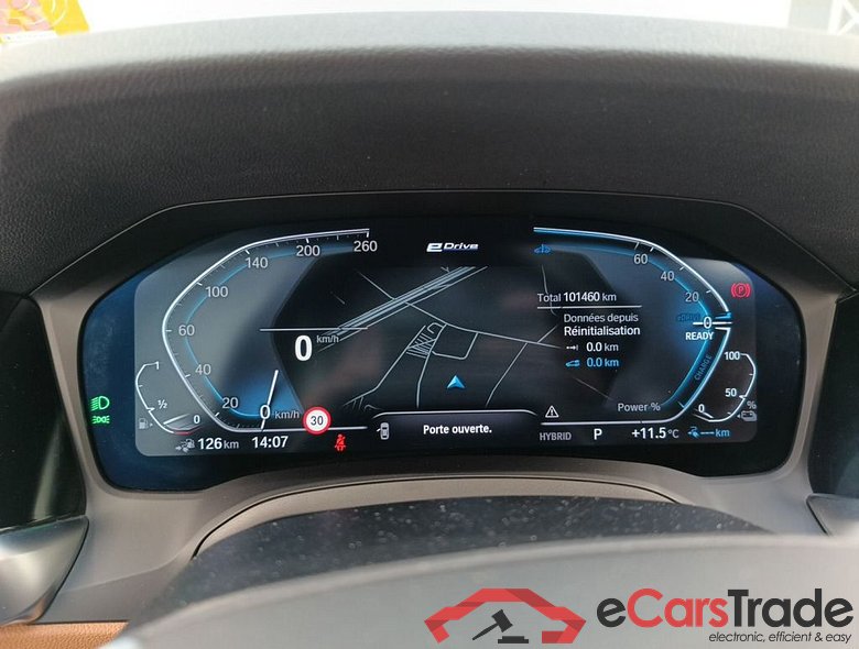 BMW 3 Reeks Berline 330e (215 kW) 4d #6