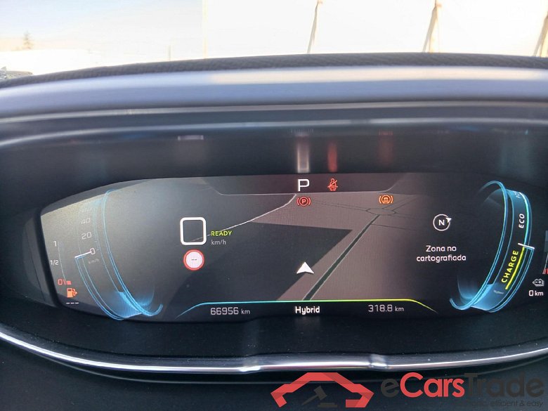 PEUGEOT 3008 Hybrid / 2020 / 5P / todoterreno 225 e-EAT8 Allure (AC2) #4