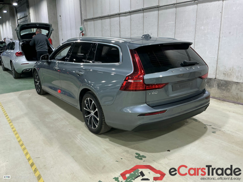 VOLVO V60 2.0 D3 GEARTRONIC MOMENTUM PRO #3