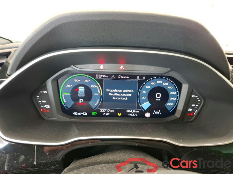 AUDI Q3 / 2018 / 5P / SUV 45 TFSI E 245 S TRONIC S LINE #6