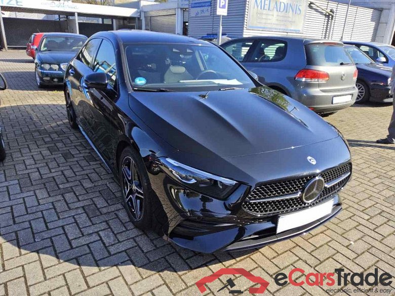 Mercedes-Benz A Limousine (BM 177)(08.2018->) DE - Lim4 A 200 EU6d, AMG Line, (Facelift) 2022 - 2024 #2