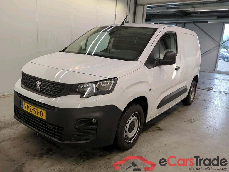 PEUGEOT Partner 1.2 PT. Premium #1