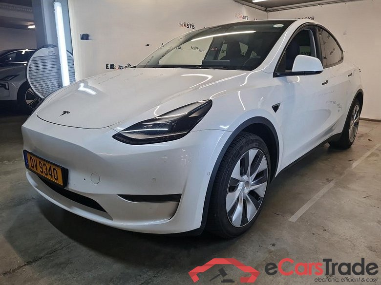 Tesla Model Y Long Range Dual Motor AWD Pano LED Navi Leather KeylessGo Camera Klima PDC ... #1
