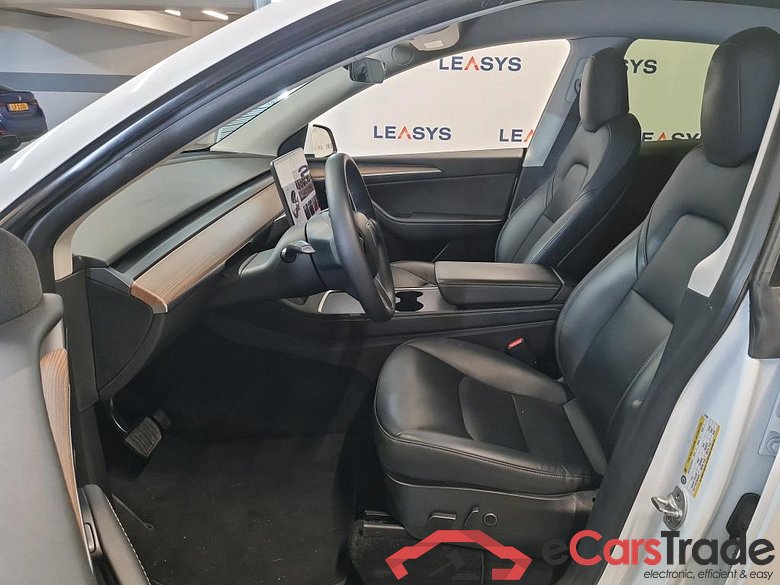 Tesla Model Y Long Range Dual Motor AWD Pano LED Navi Leather KeylessGo Camera Klima PDC ... #3