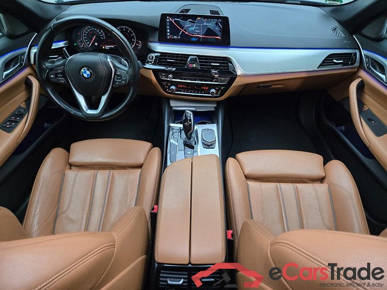 BMW 5-serie Touring 530i xDrive High Executive #6