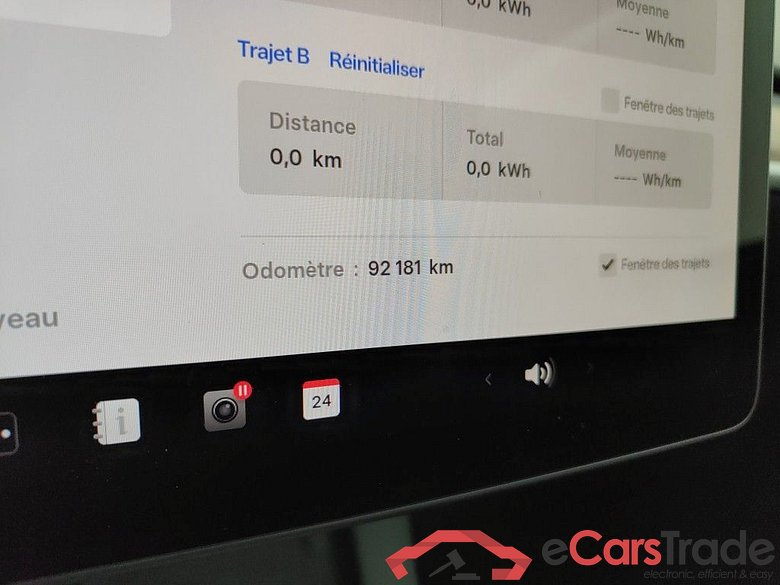 TESLA MODEL Y 72.5 kWh Dual Motor Long Range (324 kW) 5d #3