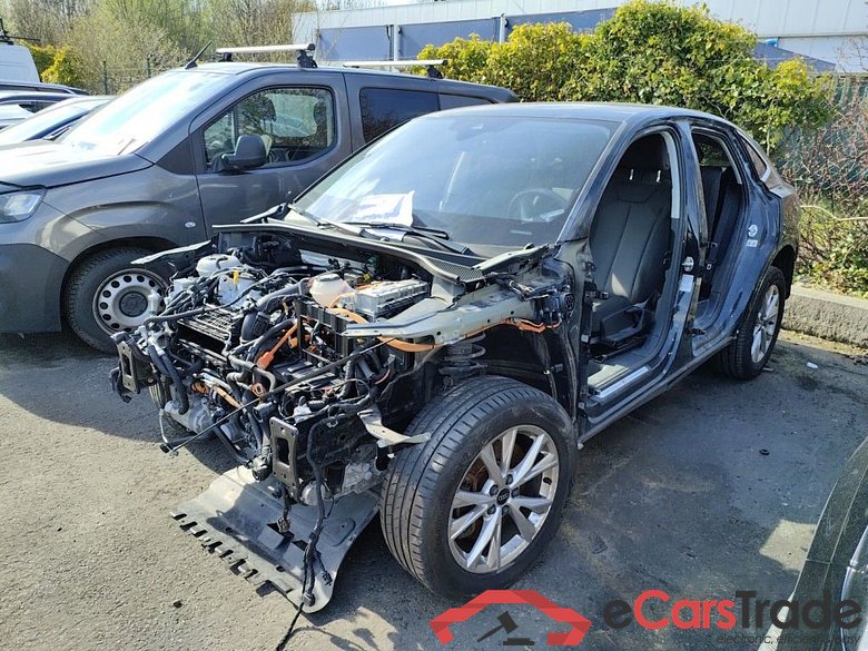 Q3 SB 45 TFSie PHEV S Li.Str. !! Damaged car !! #2
