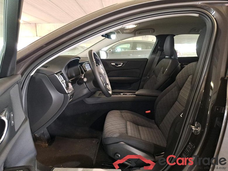 VOLVO V60 2.0 B3 MHEV CORE DCT #4