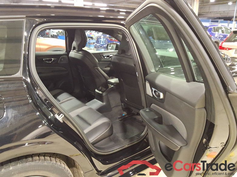 VOLVO V60 2.0 T8 RECHARGE AWD GEARTR R-DESIGN #5