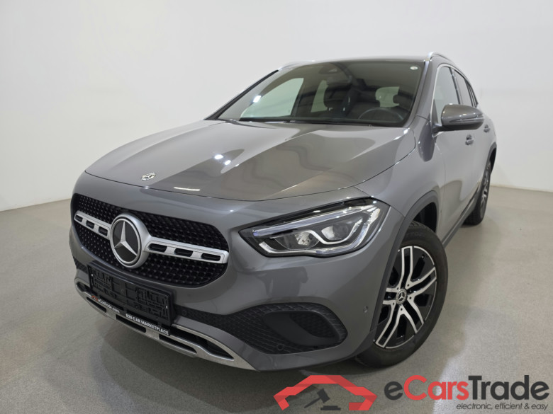 Mercedes GLA 250e Plug-In Hybrid Luxury Aut. LED-Xenon Widescreen Navi 1/2 Sport-Leather KeylessGo Camera Klima PDC ... #1