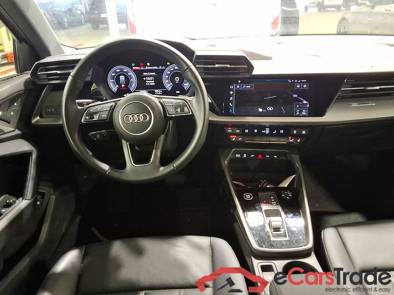 AUDI A3 SPORTBACK 1.4 40 TFSI E S TRONIC SPORTB ATTRACTION #6