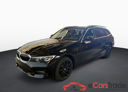 Baureihe 3 Touring 330 e Sport Line 2.0 185KW AT8 E6d #1