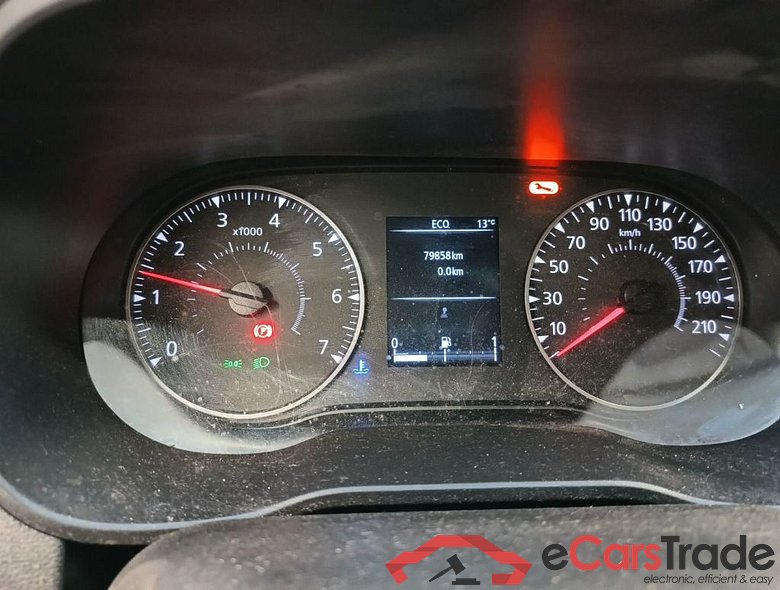Dacia Duster TCe 90 Comfort 5d #6