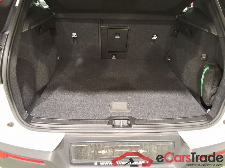 VOLVO XC40 1.5 T2 MOMENTUM PRO #3