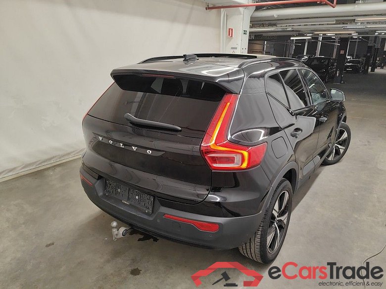 Volvo XC40 T4 Recharge Geartronic R-Design 5d #2