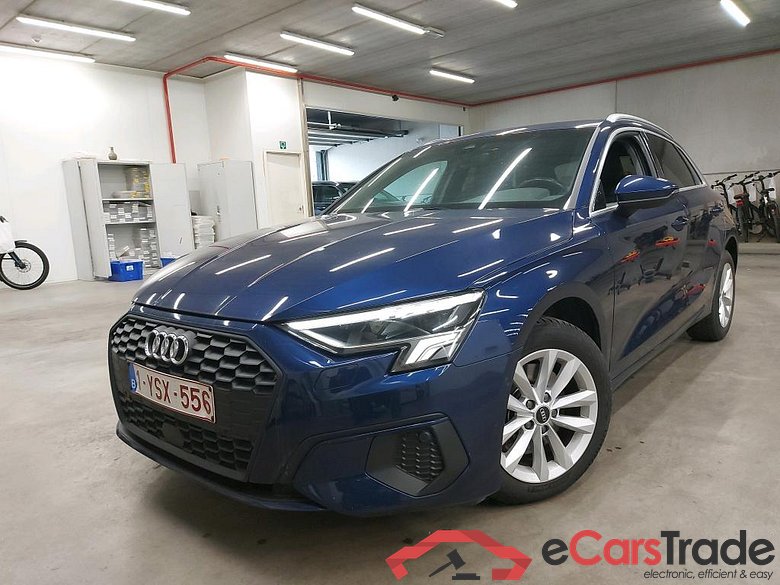 AUDI - AUD A3 SB 30 TDi 116PK Pack Platinum & Adaptive Cruise & B&O Sound & Removable Trailer Hook