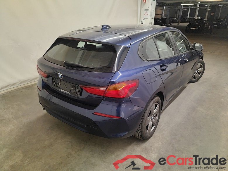 BMW 1 Reeks Hatch 116dA (85 kW) 5d #2