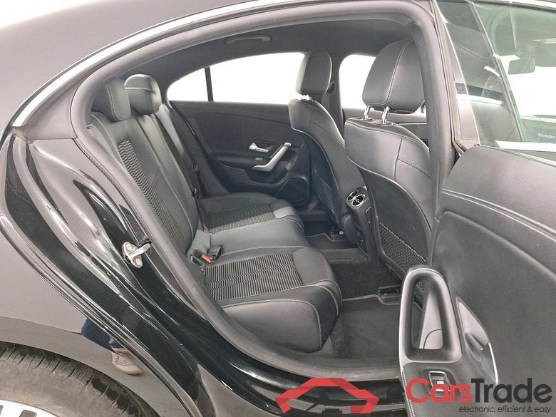 MERCEDES-BENZ CLA 1.3 CLA 250 E BUSINESS SOLUTION DCT #6