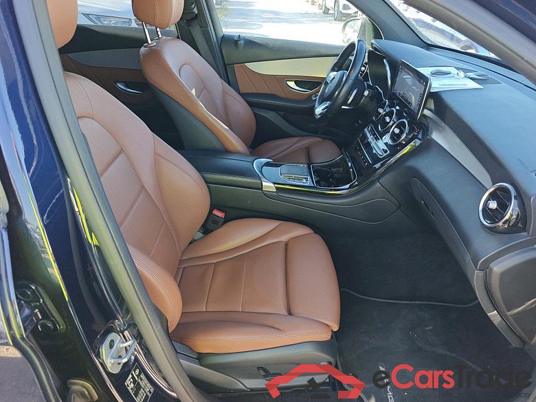 MERCEDES-BENZ GLC Coupé / 2019 / 5P / coupé GLC 300 de 4MATIC #6
