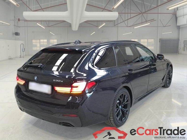 BMW SERIE 5 / 2020 / 5P / STATION WAGON 530E XDRIVE M SPORT AUTO TOURING #2