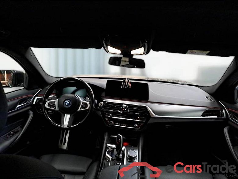 BMW SERIE 5 / 2020 / 5P / STATION WAGON 530E XDRIVE M SPORT AUTO TOURING #3