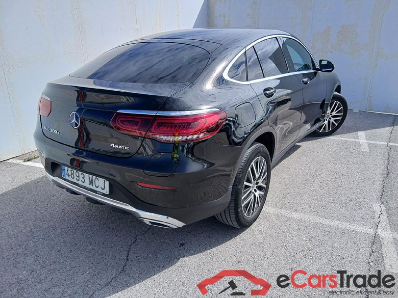 MERCEDES-BENZ GLC Coupé 300 e 4MATIC 320 CV 24 kWh #2