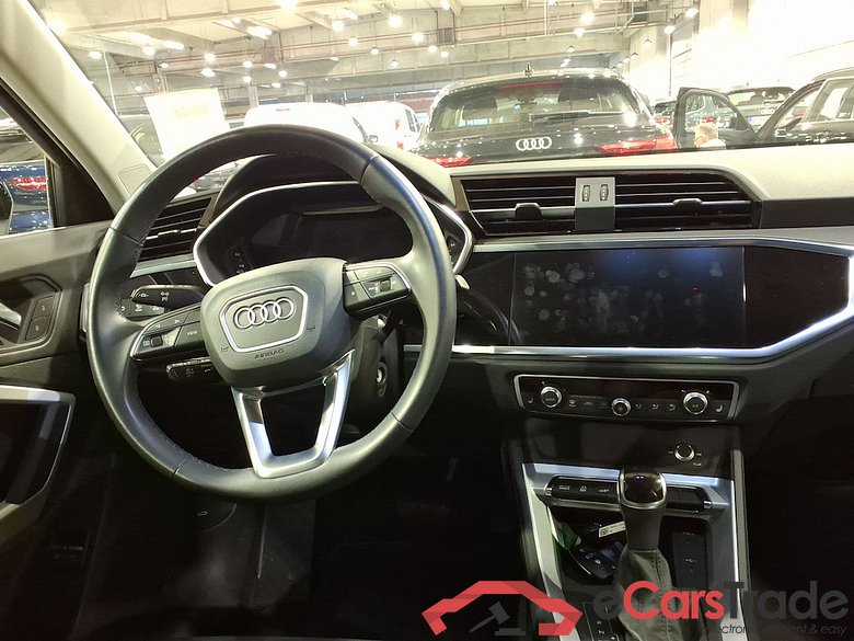 AUDI Q3 Sportback 1.4 45 TFSI E S TRONIC #6