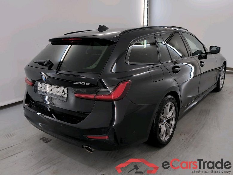 BMW 3 TOURING - 2019 330eA PHEV #4